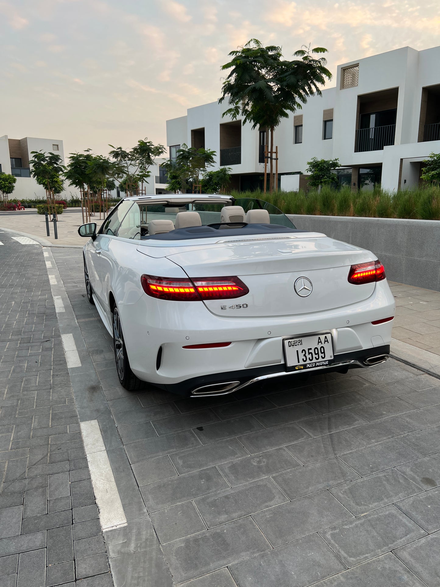 MERCEDES E450 CONVERTIBLE